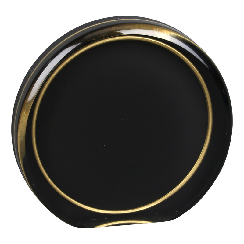 7 zwart acryl met gouden ring